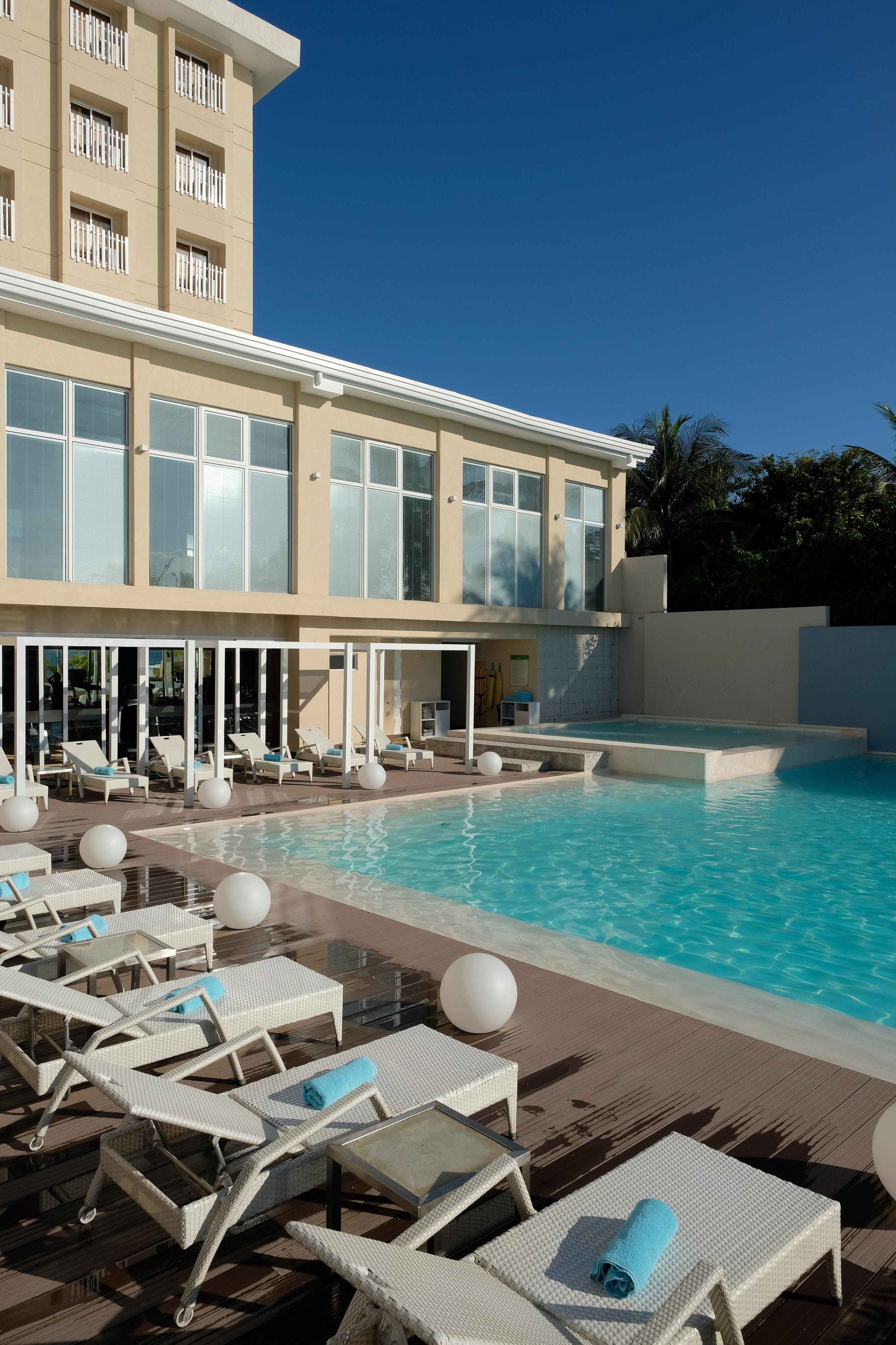 Be Resort Mactan Đảo Mactan Ngoại thất bức ảnh